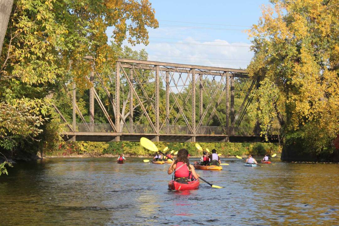 Kayaking on the Mississippi River. Seven Wonders of the Twin Cities.